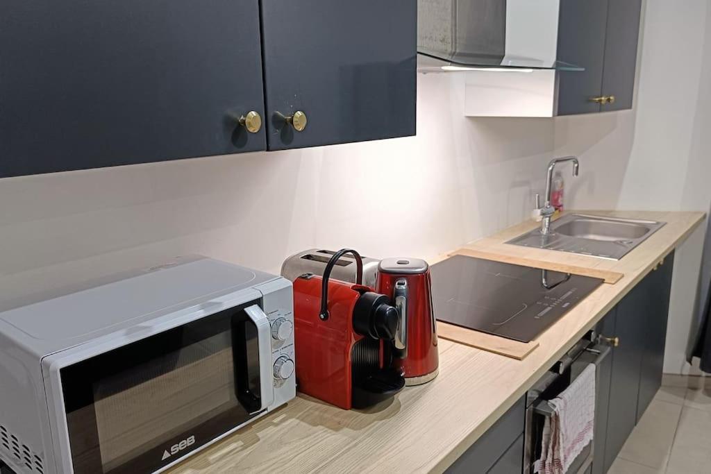 Appartement confort équipé au coeur de Béziers Esterno foto
