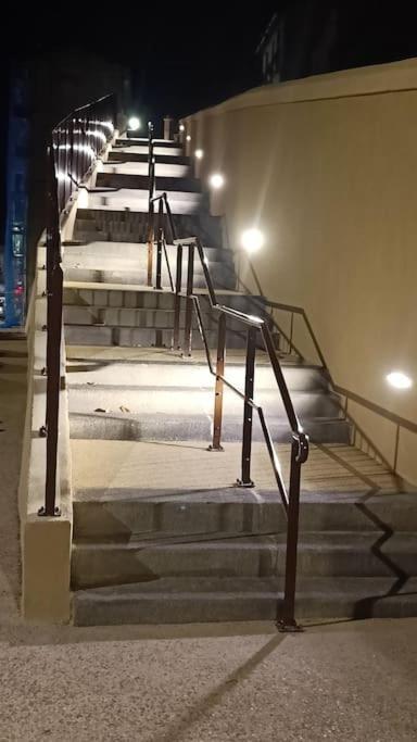 Appartement confort équipé au coeur de Béziers Esterno foto